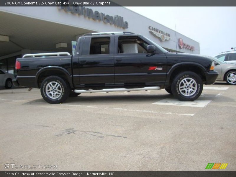 Onyx Black / Graphite 2004 GMC Sonoma SLS Crew Cab 4x4