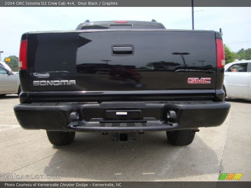 Onyx Black / Graphite 2004 GMC Sonoma SLS Crew Cab 4x4