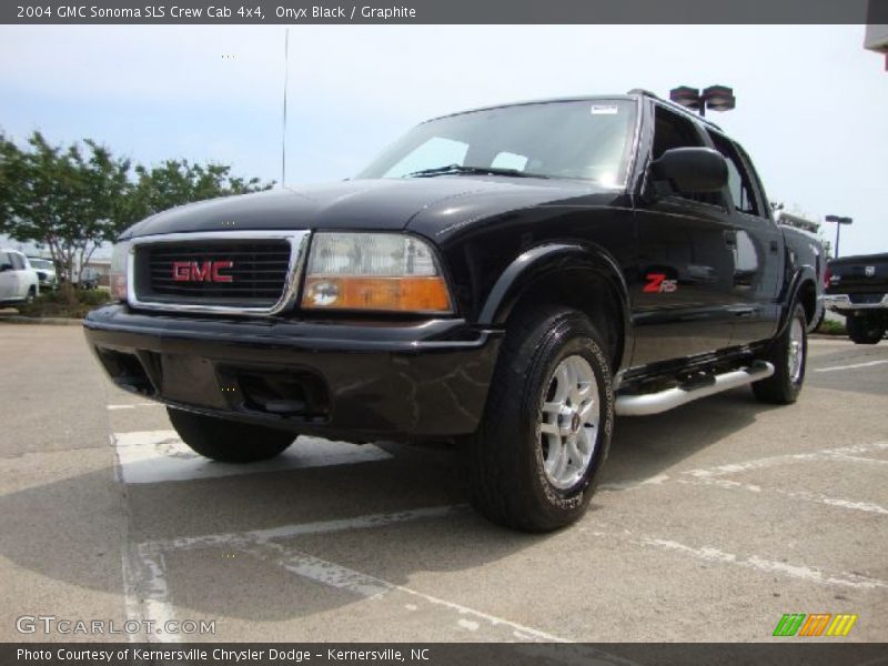 Onyx Black / Graphite 2004 GMC Sonoma SLS Crew Cab 4x4