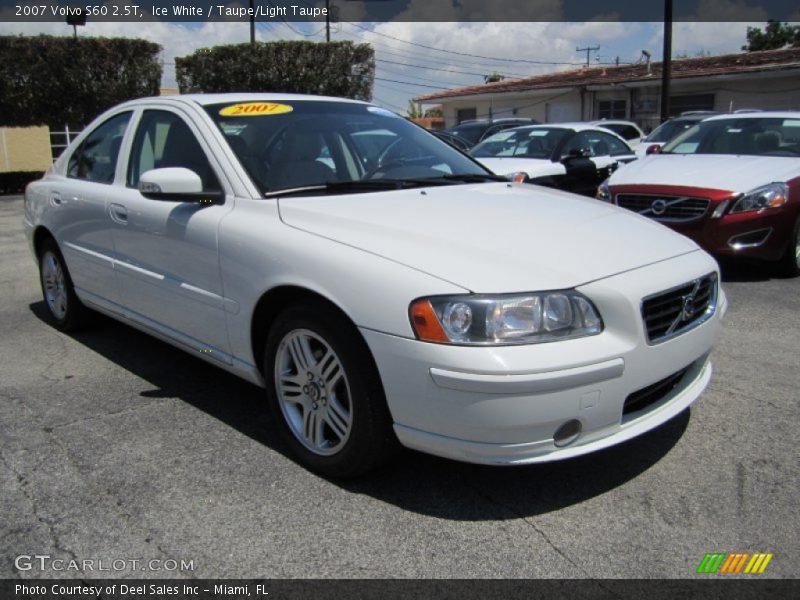Ice White / Taupe/Light Taupe 2007 Volvo S60 2.5T