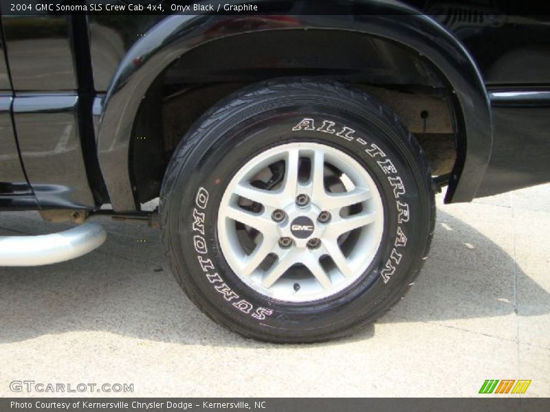  2004 Sonoma SLS Crew Cab 4x4 Wheel