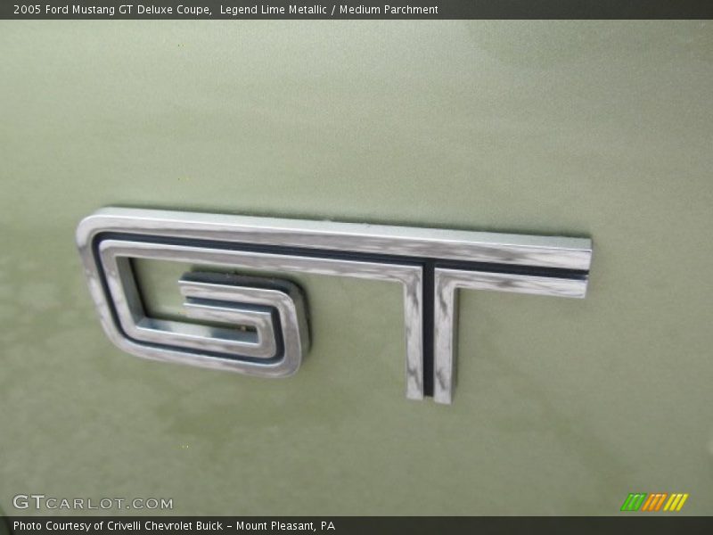  2005 Mustang GT Deluxe Coupe Logo