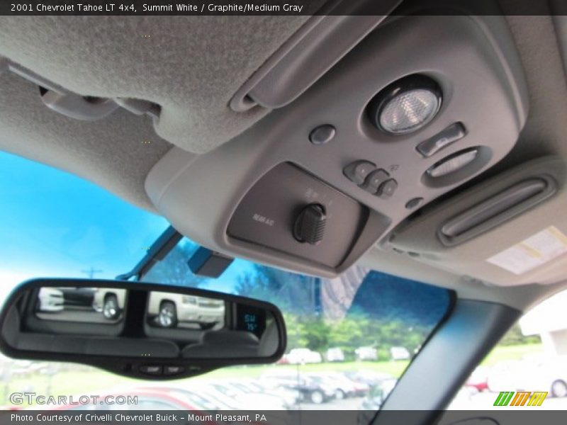 Summit White / Graphite/Medium Gray 2001 Chevrolet Tahoe LT 4x4