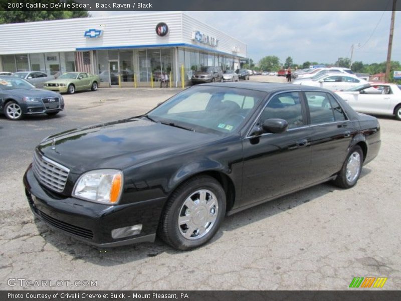 Black Raven / Black 2005 Cadillac DeVille Sedan