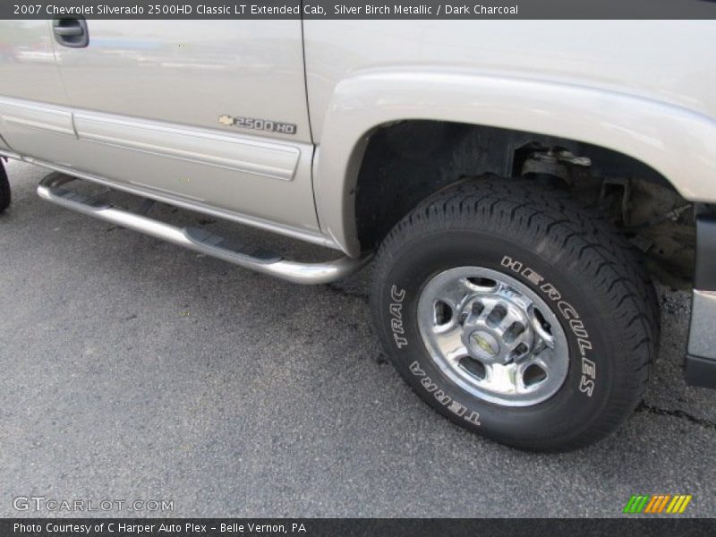 Silver Birch Metallic / Dark Charcoal 2007 Chevrolet Silverado 2500HD Classic LT Extended Cab