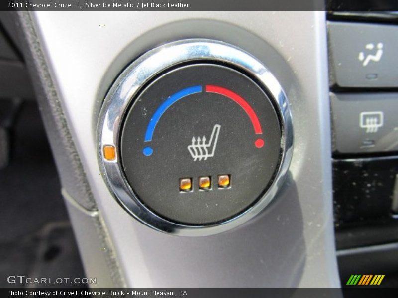 Silver Ice Metallic / Jet Black Leather 2011 Chevrolet Cruze LT
