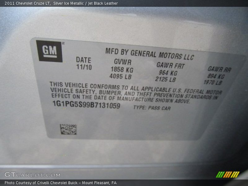 Silver Ice Metallic / Jet Black Leather 2011 Chevrolet Cruze LT