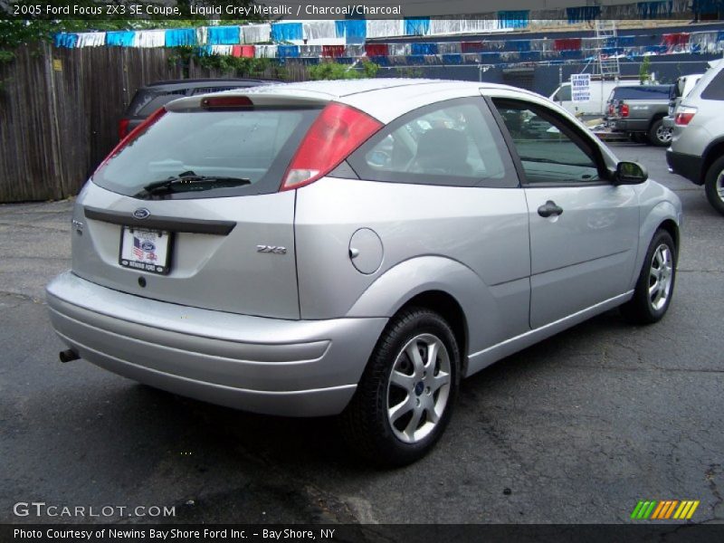 Liquid Grey Metallic / Charcoal/Charcoal 2005 Ford Focus ZX3 SE Coupe