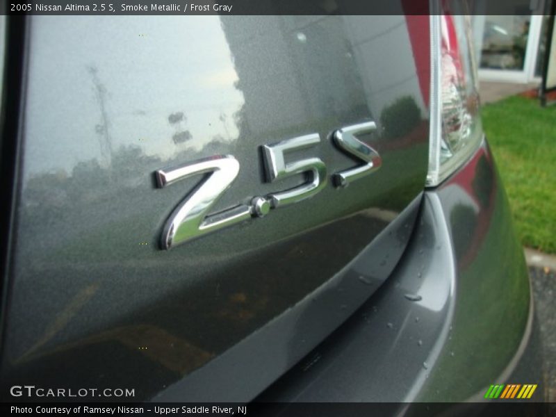 Smoke Metallic / Frost Gray 2005 Nissan Altima 2.5 S