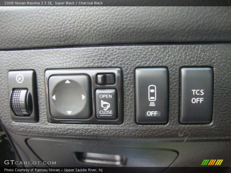 Super Black / Charcoal Black 2008 Nissan Maxima 3.5 SE
