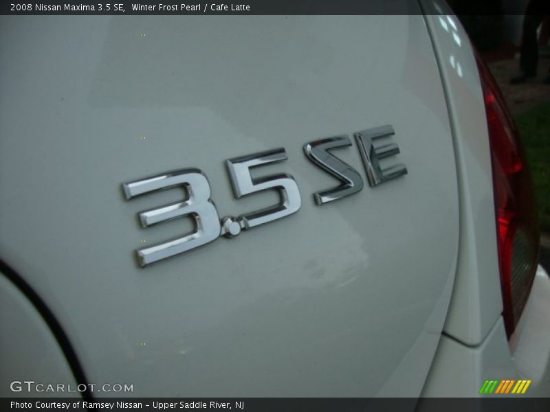 Winter Frost Pearl / Cafe Latte 2008 Nissan Maxima 3.5 SE