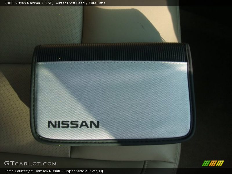 Winter Frost Pearl / Cafe Latte 2008 Nissan Maxima 3.5 SE