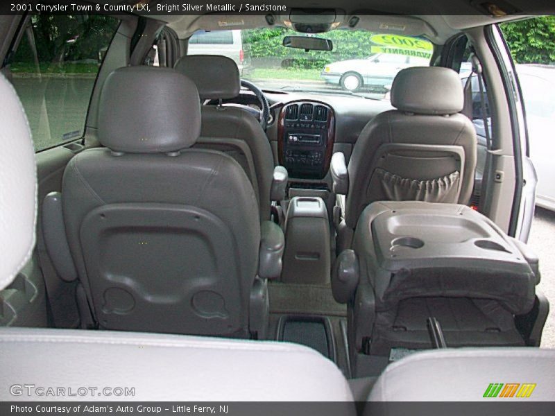 Bright Silver Metallic / Sandstone 2001 Chrysler Town & Country LXi