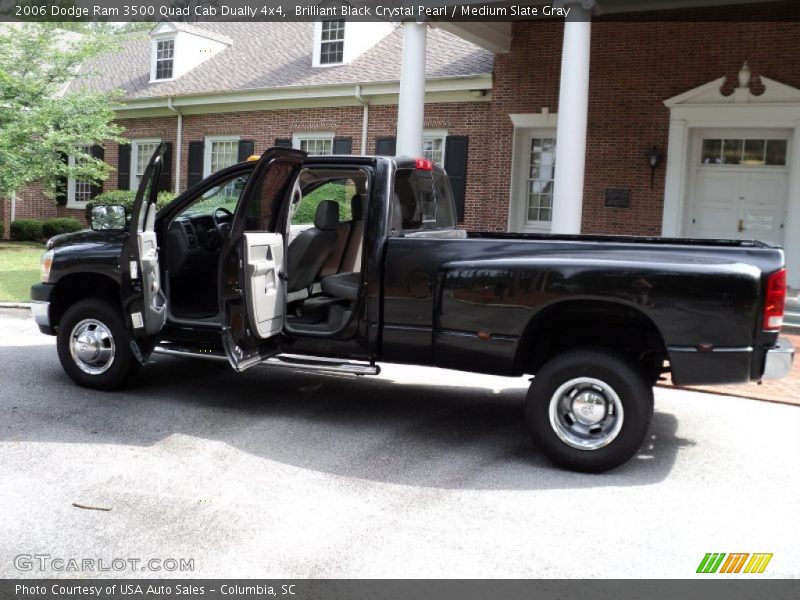 Brilliant Black Crystal Pearl / Medium Slate Gray 2006 Dodge Ram 3500 Quad Cab Dually 4x4