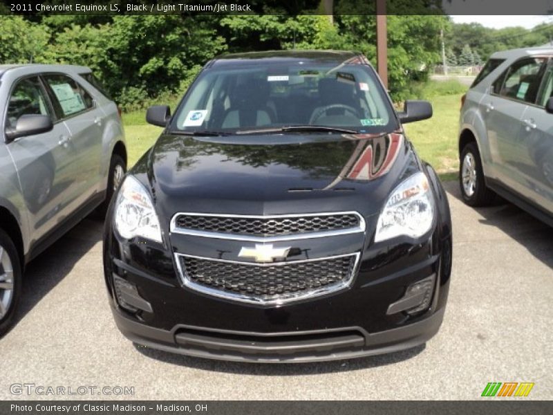 Black / Light Titanium/Jet Black 2011 Chevrolet Equinox LS