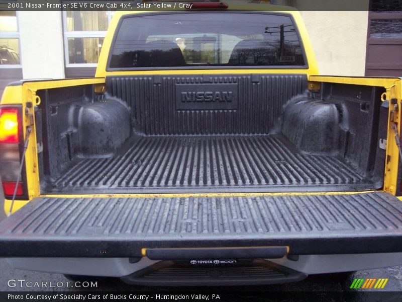 Solar Yellow / Gray 2001 Nissan Frontier SE V6 Crew Cab 4x4