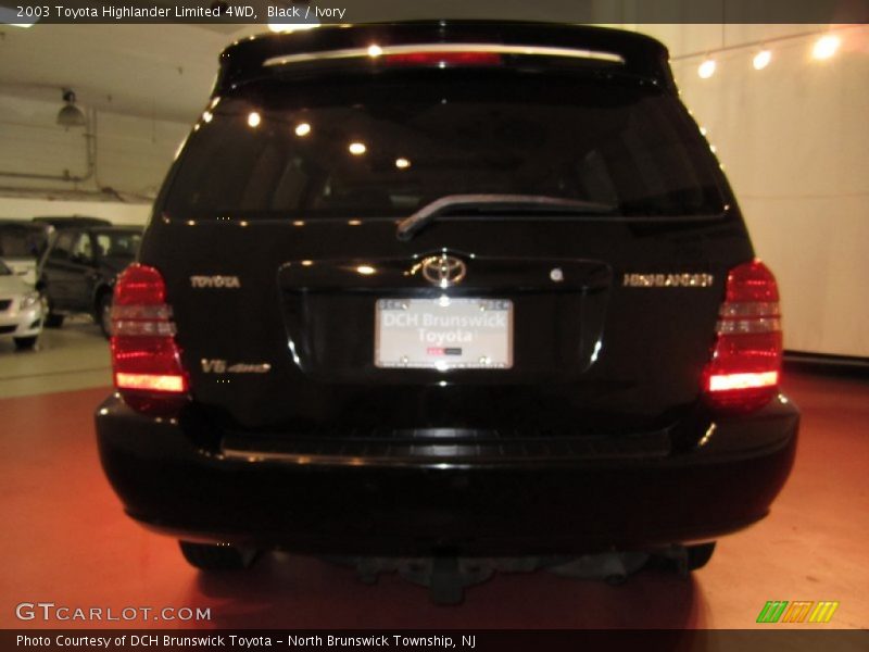 Black / Ivory 2003 Toyota Highlander Limited 4WD