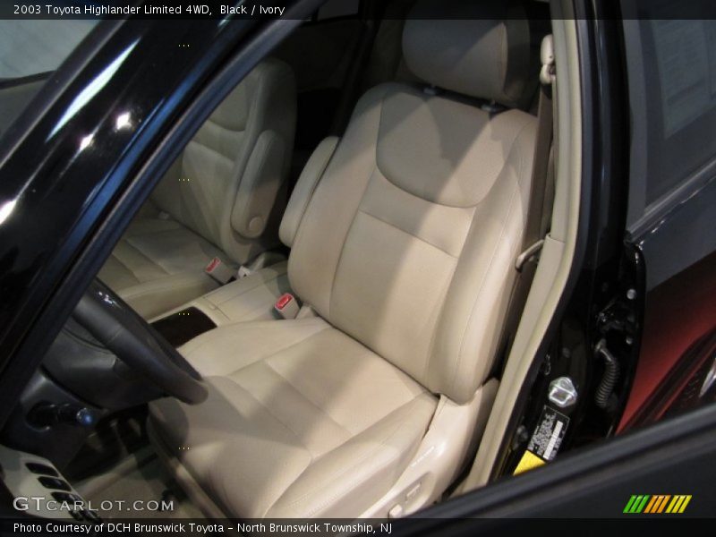 Black / Ivory 2003 Toyota Highlander Limited 4WD