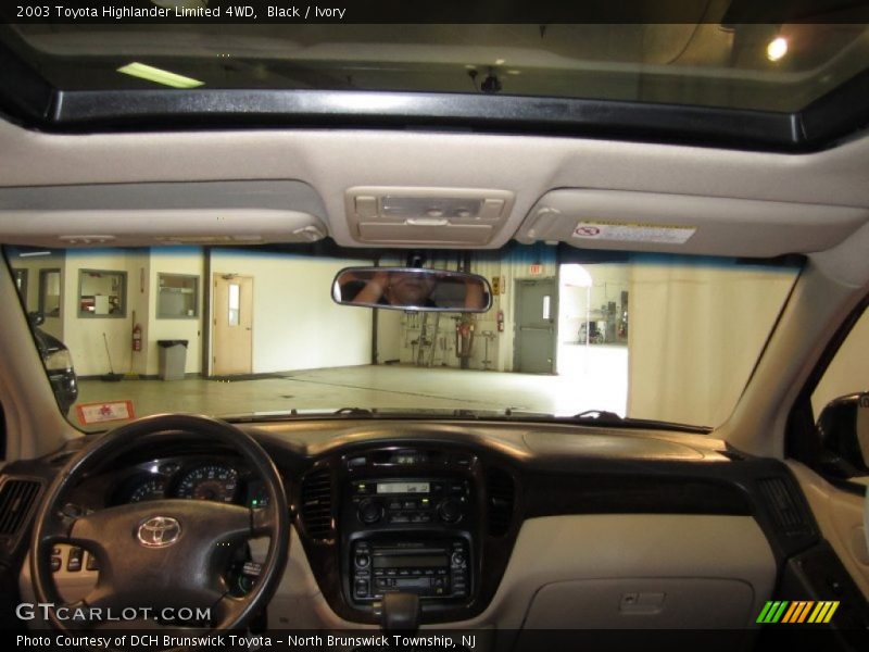 Black / Ivory 2003 Toyota Highlander Limited 4WD