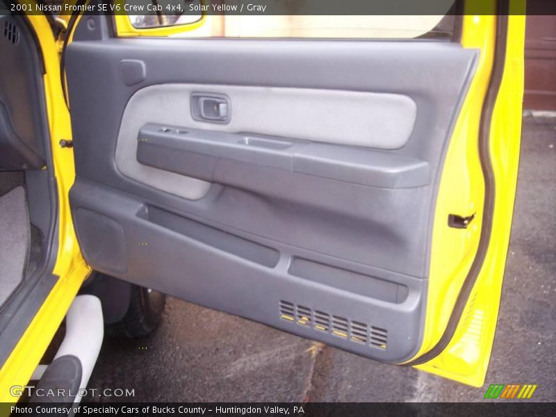 Solar Yellow / Gray 2001 Nissan Frontier SE V6 Crew Cab 4x4