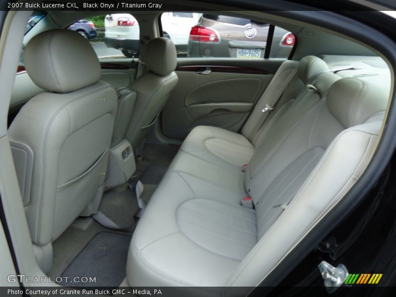 Black Onyx / Titanium Gray 2007 Buick Lucerne CXL