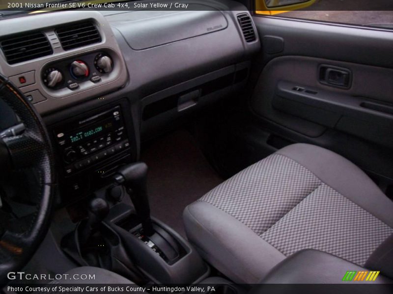 Solar Yellow / Gray 2001 Nissan Frontier SE V6 Crew Cab 4x4