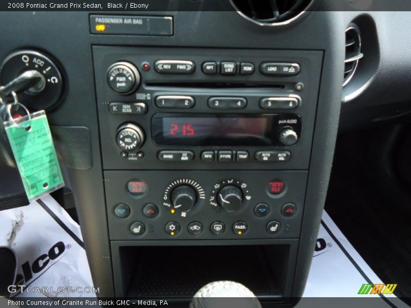 Black / Ebony 2008 Pontiac Grand Prix Sedan