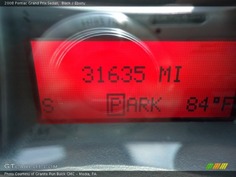 Black / Ebony 2008 Pontiac Grand Prix Sedan
