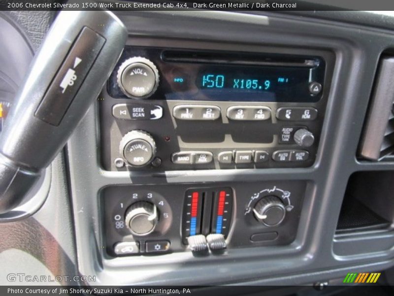 Controls of 2006 Silverado 1500 Work Truck Extended Cab 4x4
