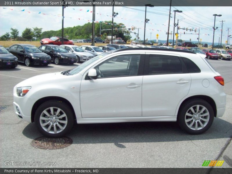 Diamond White Pearl / Black 2011 Mitsubishi Outlander Sport SE 4WD