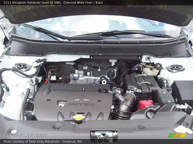 Diamond White Pearl / Black 2011 Mitsubishi Outlander Sport SE 4WD