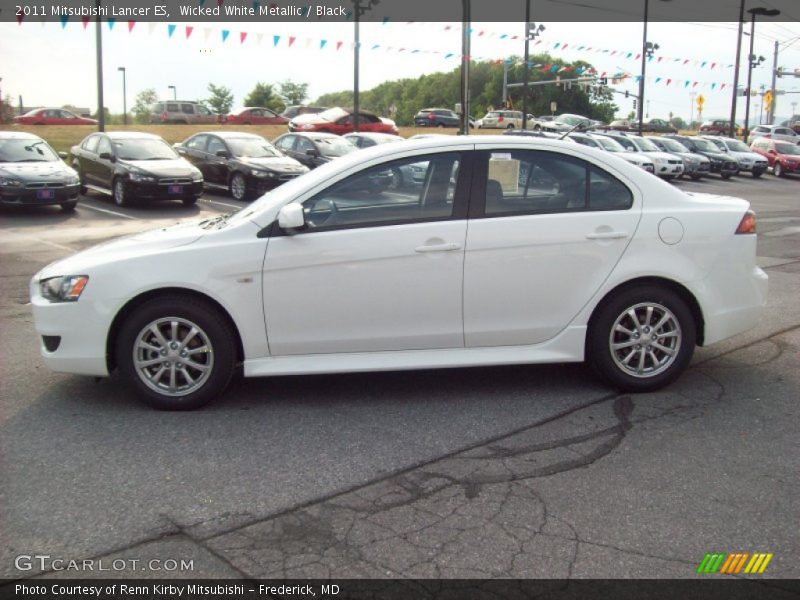 Wicked White Metallic / Black 2011 Mitsubishi Lancer ES