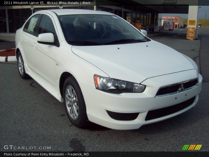 Wicked White Metallic / Black 2011 Mitsubishi Lancer ES