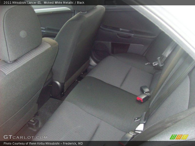 Wicked White Metallic / Black 2011 Mitsubishi Lancer ES