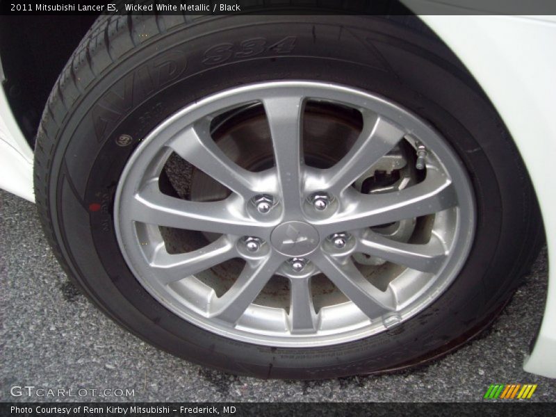 Wicked White Metallic / Black 2011 Mitsubishi Lancer ES