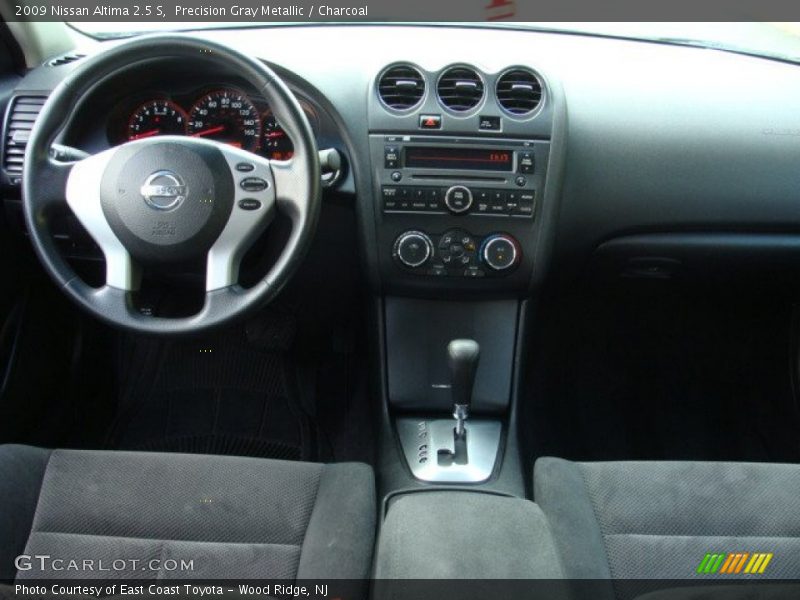 Precision Gray Metallic / Charcoal 2009 Nissan Altima 2.5 S