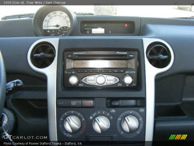 Polar White / Dark Charcoal 2006 Scion xB