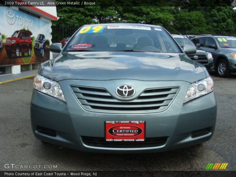 Aloe Green Metallic / Bisque 2009 Toyota Camry LE
