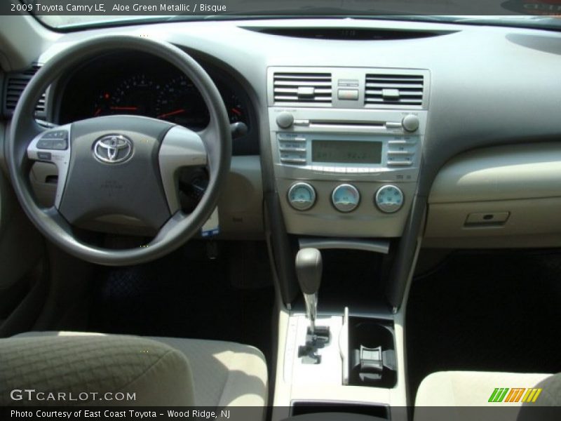Aloe Green Metallic / Bisque 2009 Toyota Camry LE