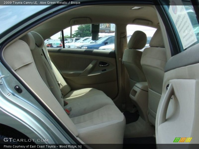 Aloe Green Metallic / Bisque 2009 Toyota Camry LE