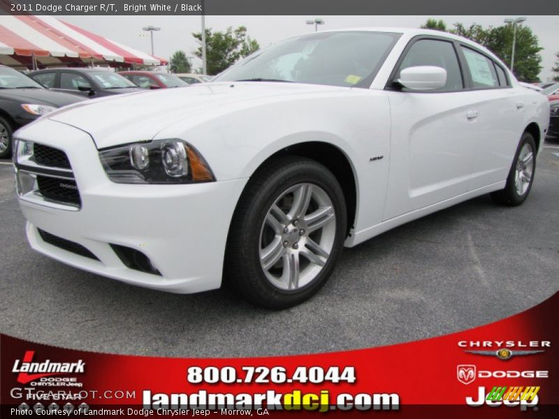 Bright White / Black 2011 Dodge Charger R/T