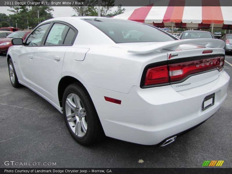 Bright White / Black 2011 Dodge Charger R/T
