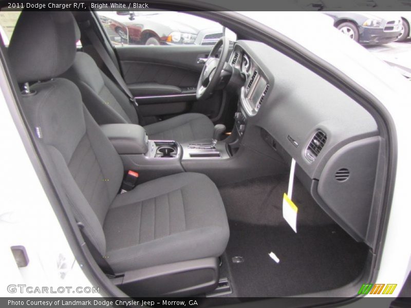 Bright White / Black 2011 Dodge Charger R/T