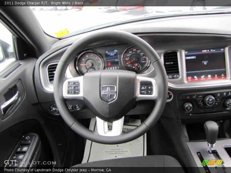 Bright White / Black 2011 Dodge Charger R/T