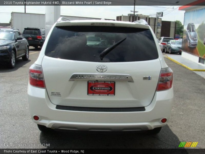 Blizzard White Pearl / Sand Beige 2010 Toyota Highlander Hybrid 4WD