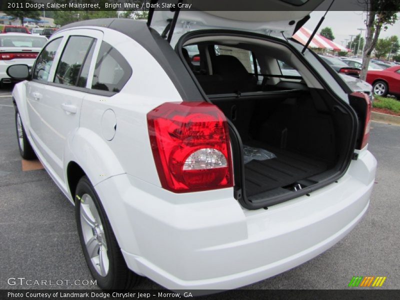 Bright White / Dark Slate Gray 2011 Dodge Caliber Mainstreet
