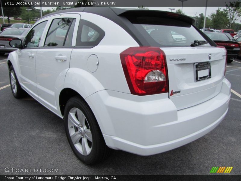 Bright White / Dark Slate Gray 2011 Dodge Caliber Mainstreet