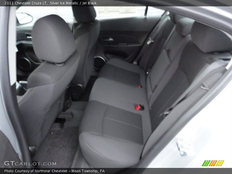 Silver Ice Metallic / Jet Black 2011 Chevrolet Cruze LT