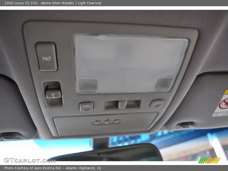 Controls of 1999 GS 300