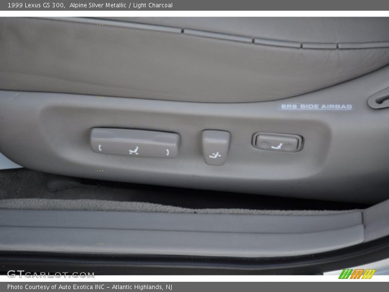 Controls of 1999 GS 300